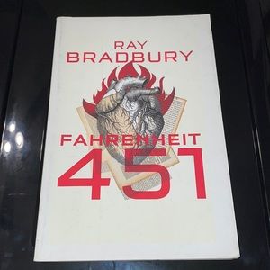 Fahrenheit 451 by ray Bradbury
